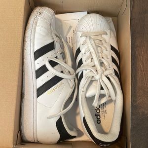 Adidas Superstar